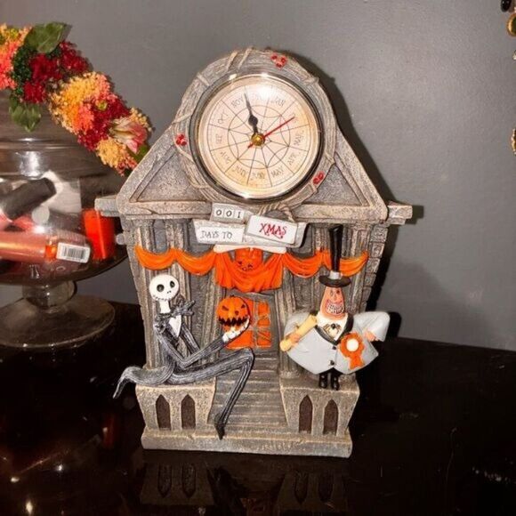 Disney Other - Nightmare Before Christmas Clock